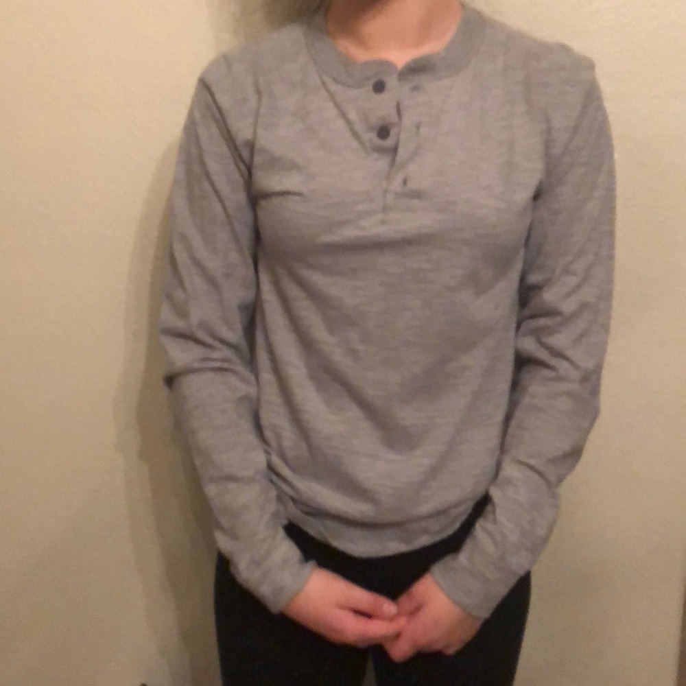 Guy long sleeve shirt